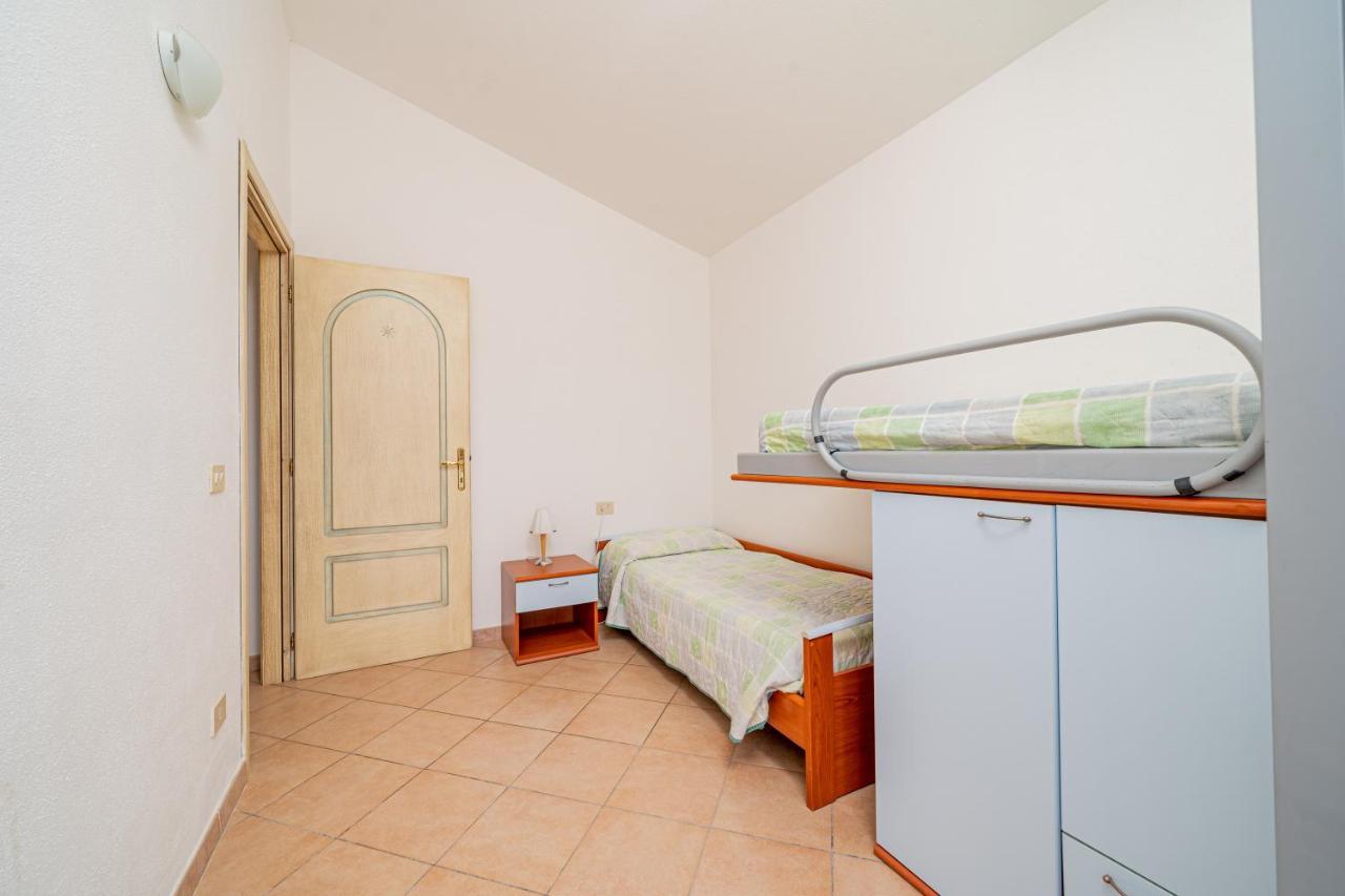 Appartamenti La Tartaruga Monte Petrosu Bagian luar foto